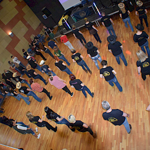 Plesni večeri, preplesavanja in festivali